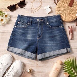 No Boundaries Denim Shorts – Junior’s Size 9